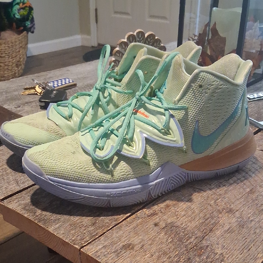 Nike Mint Green High-Top Sneakers